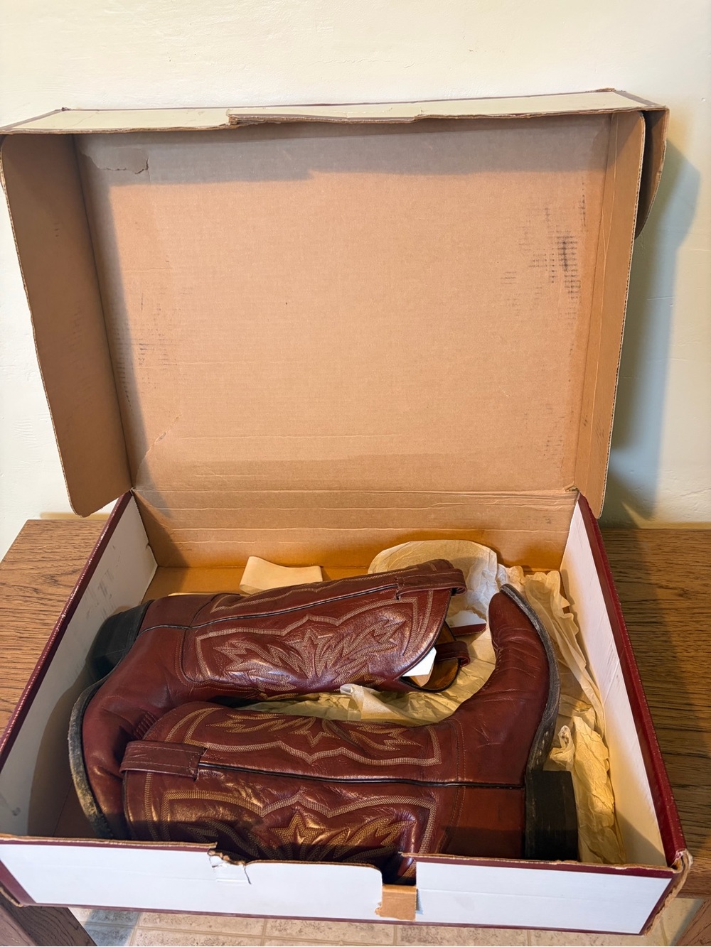 Vtg Tony Lama brown boots western 8.5 men’s red brown cognac color - Picture 9 of 9